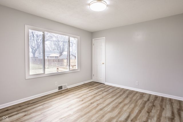 4507 Earlham Drive, Indianapolis, IN 46227