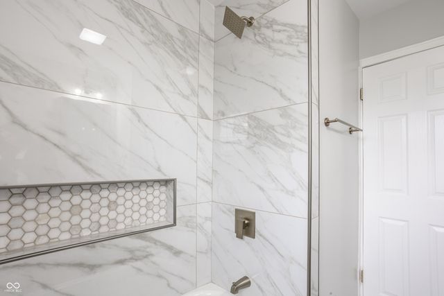 4507 Earlham Drive, Indianapolis, IN 46227