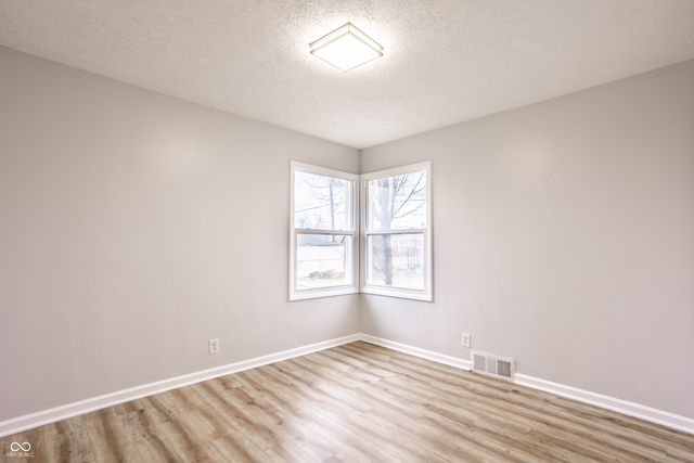 4507 Earlham Drive, Indianapolis, IN 46227