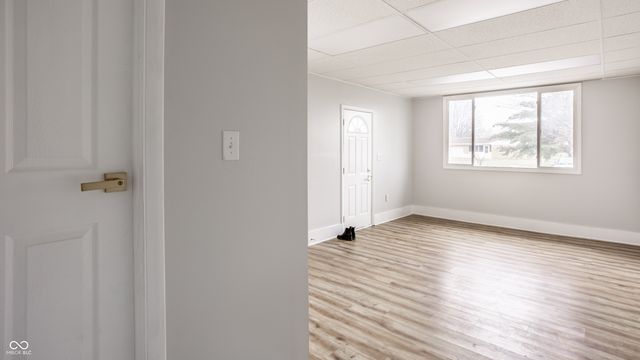 4507 Earlham Drive, Indianapolis, IN 46227