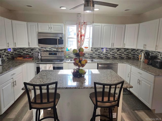 70 Breston Drive E, Shirley, NY 11967