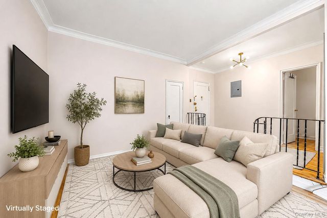 77-14 113th Street 6R, Forest Hills, NY 11375