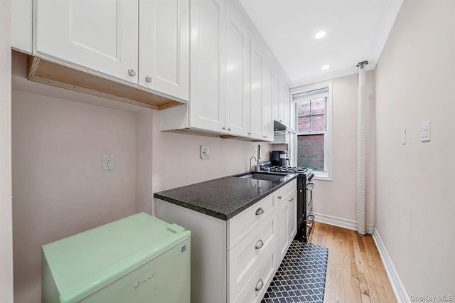 77-14 113th Street 6R, Forest Hills, NY 11375