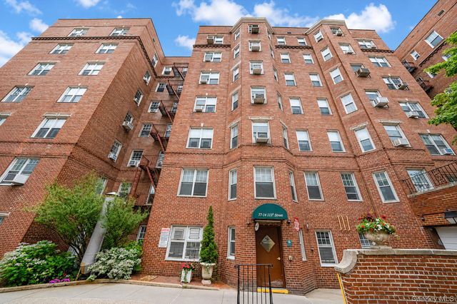 77-14 113th Street 6R, Forest Hills, NY 11375