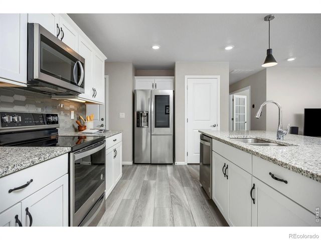 3266 Loomis Lake Court, Loveland, CO 80538