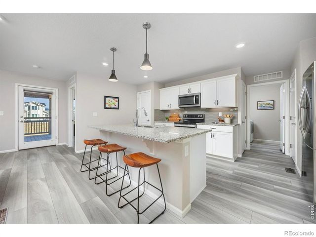 3266 Loomis Lake Court, Loveland, CO 80538