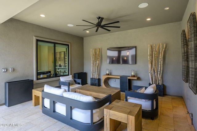 8350 E OLD PAINT Trail, Scottsdale, AZ 85266