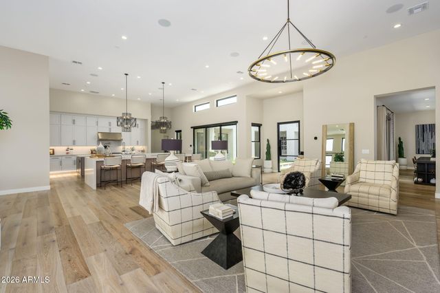 8350 E OLD PAINT Trail, Scottsdale, AZ 85266