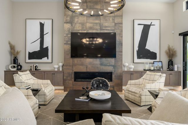 8350 E OLD PAINT Trail, Scottsdale, AZ 85266