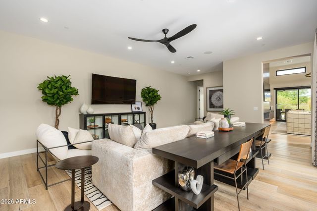 8350 E OLD PAINT Trail, Scottsdale, AZ 85266