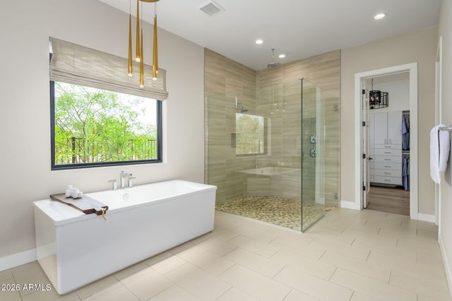 8350 E OLD PAINT Trail, Scottsdale, AZ 85266