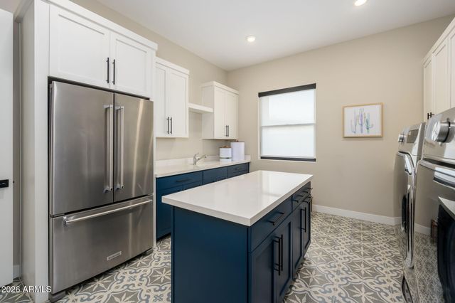 8350 E OLD PAINT Trail, Scottsdale, AZ 85266