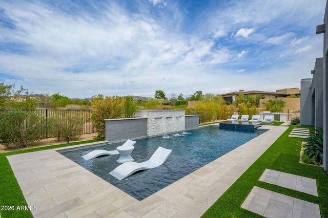 8350 E OLD PAINT Trail, Scottsdale, AZ 85266