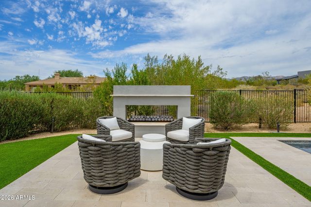 8350 E OLD PAINT Trail, Scottsdale, AZ 85266