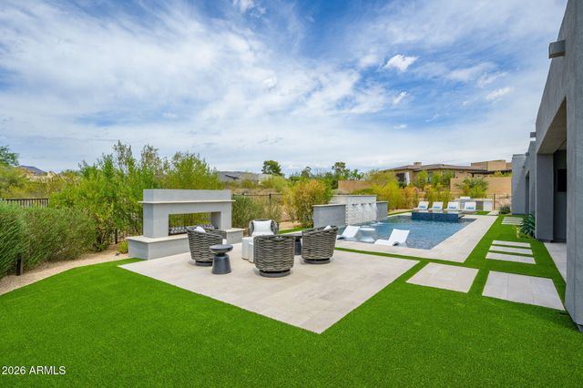 8350 E OLD PAINT Trail, Scottsdale, AZ 85266