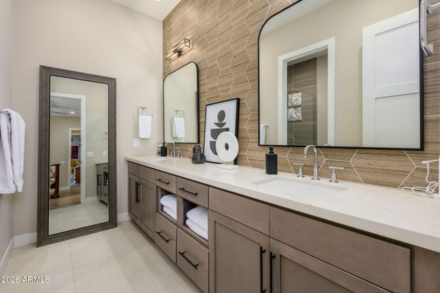 8350 E OLD PAINT Trail, Scottsdale, AZ 85266
