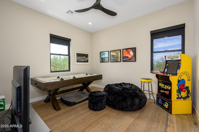 8350 E OLD PAINT Trail, Scottsdale, AZ 85266