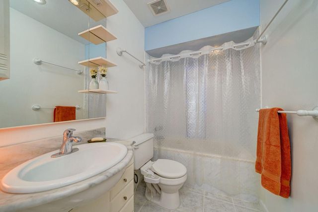 7223 SAN LUIS COURT, Tampa, FL 33634