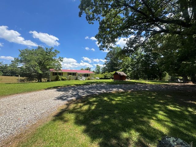 28 Honaker Road, Blairsville, GA 30512