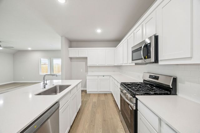 1500 Wild Plum Way, Alvarado, TX 76009