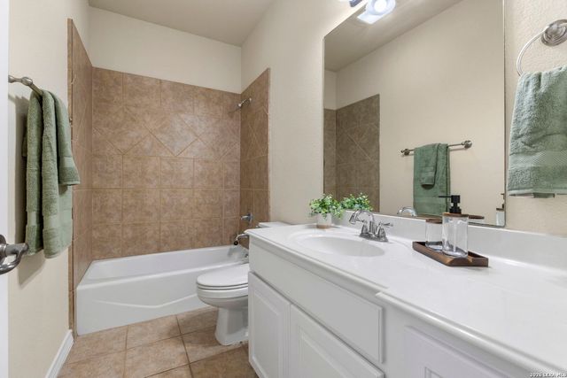128 Comal Oak, Bulverde, TX 78163
