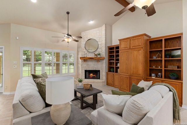 128 Comal Oak, Bulverde, TX 78163
