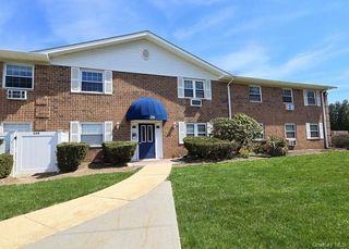 460 Old Town Road 26M, Port Jefferson Station, NY 11776