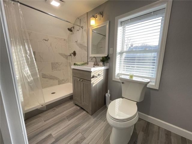 2803 Harrison Street, Kansas City, MO 64109