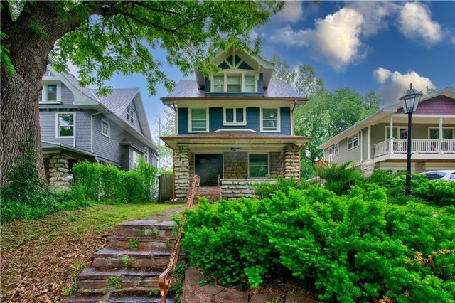 2803 Harrison Street, Kansas City, MO 64109