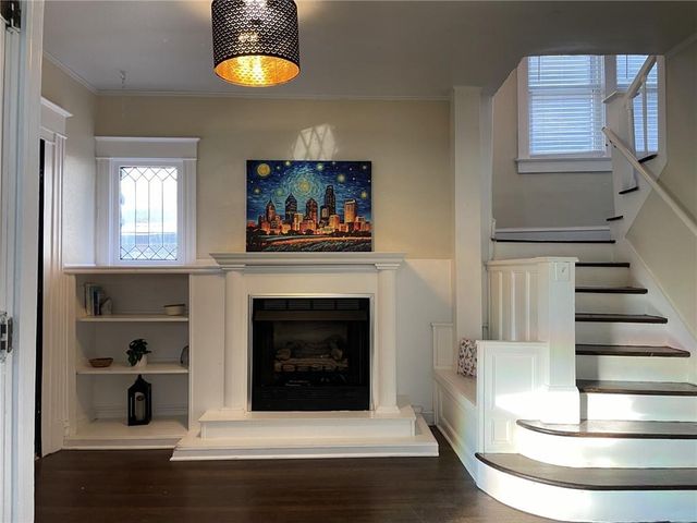2803 Harrison Street, Kansas City, MO 64109