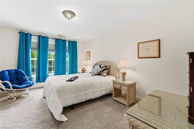 5252 Esher Drive, Walkertown, NC 27051