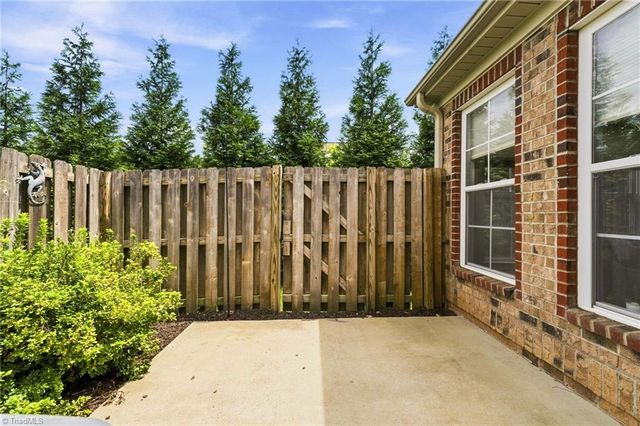 5252 Esher Drive, Walkertown, NC 27051