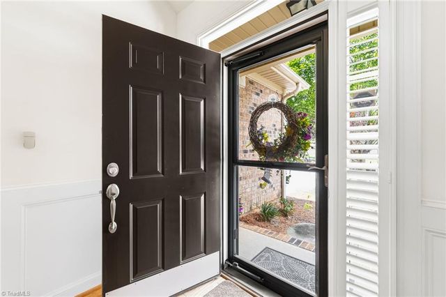 5252 Esher Drive, Walkertown, NC 27051
