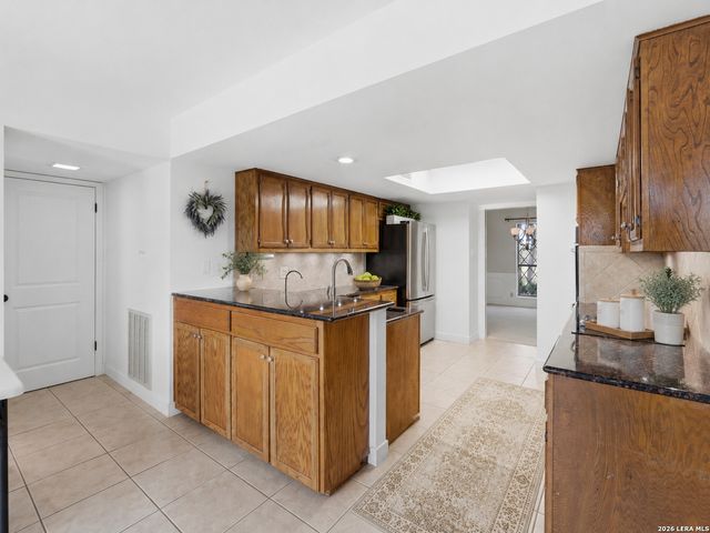 28417 ROYAL ASCOT DR, Fair Oaks Ranch, TX 78015