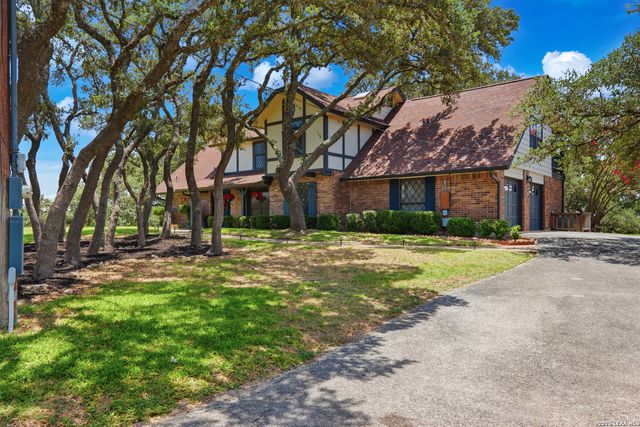 28417 ROYAL ASCOT DR, Fair Oaks Ranch, TX 78015
