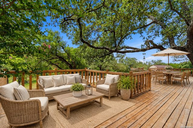 28417 ROYAL ASCOT DR, Fair Oaks Ranch, TX 78015