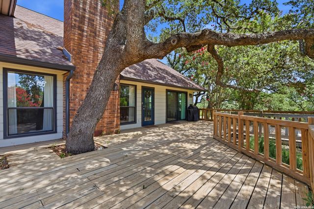 28417 ROYAL ASCOT DR, Fair Oaks Ranch, TX 78015