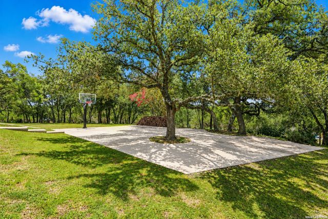 28417 ROYAL ASCOT DR, Fair Oaks Ranch, TX 78015