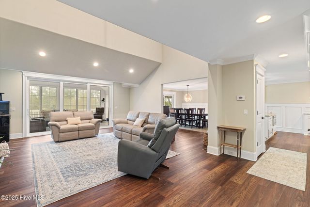 233 Chimney Lane, Wilmington, NC 28409