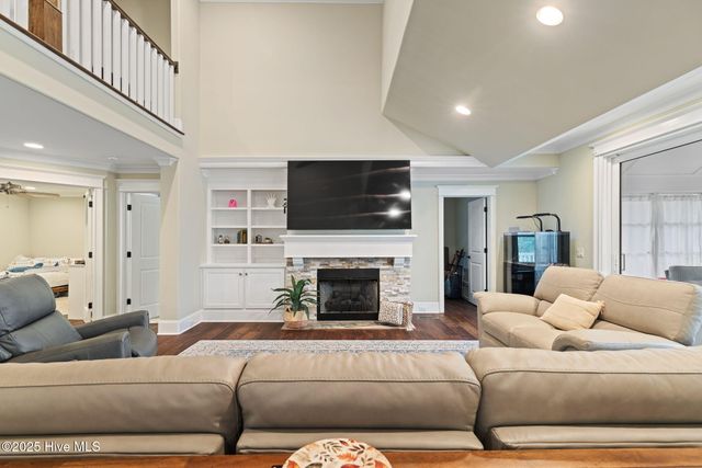 233 Chimney Lane, Wilmington, NC 28409