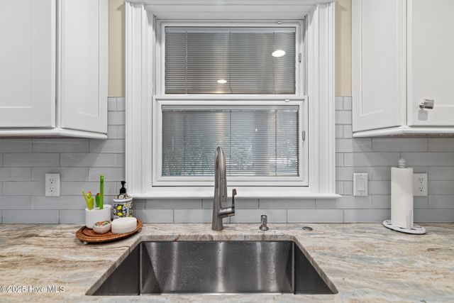 233 Chimney Lane, Wilmington, NC 28409