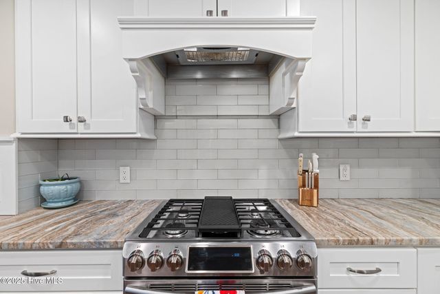 233 Chimney Lane, Wilmington, NC 28409