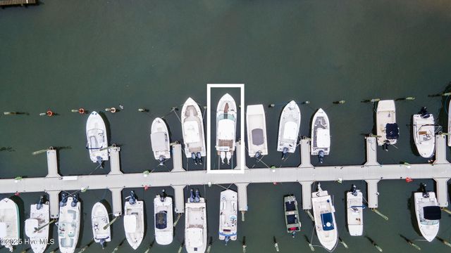 233 Chimney Lane, Wilmington, NC 28409