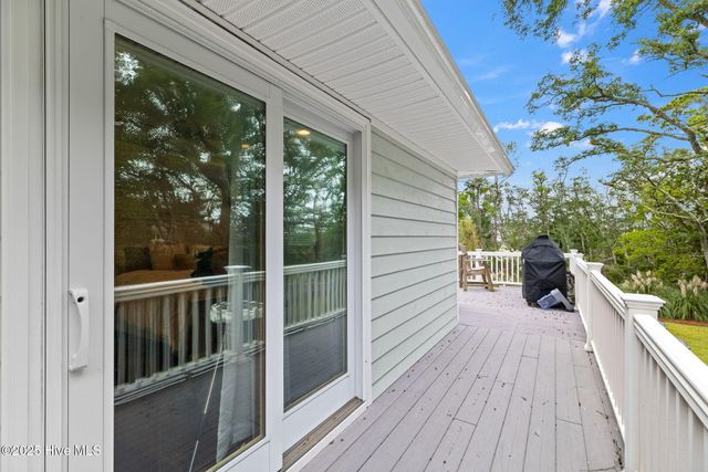 233 Chimney Lane, Wilmington, NC 28409