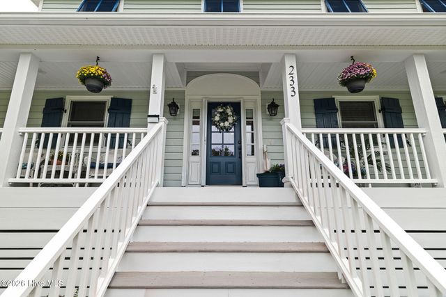 233 Chimney Lane, Wilmington, NC 28409