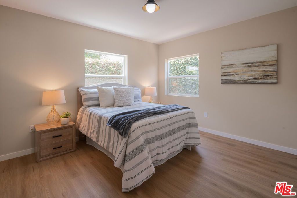 Image 44 of property listing at 1826 W 78th Street, Los Angeles, CA 90047