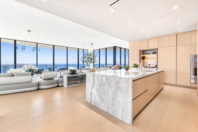 500 Alton PH4701, Miami Beach, FL 33139