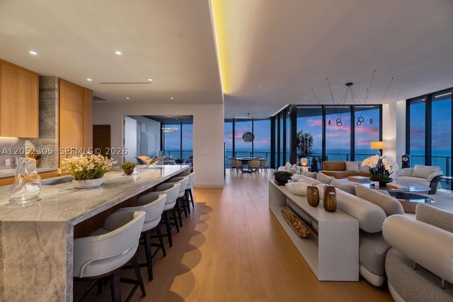 500 Alton PH4701, Miami Beach, FL 33139