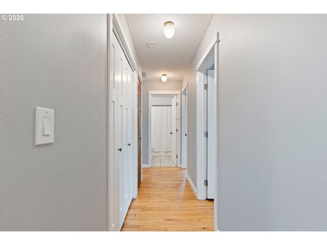 2755 Sw 182ND Ave, Beaverton, OR 97003