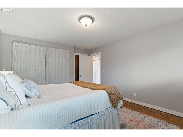 2755 Sw 182ND Ave, Beaverton, OR 97003